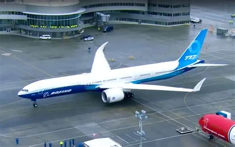 boeing 777x wingspan.